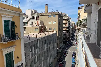 Casa in vendita, Via Roberto da Bari, Bari