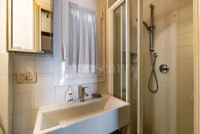 Casa in vendita, Via Raffaele Paolucci, Roma