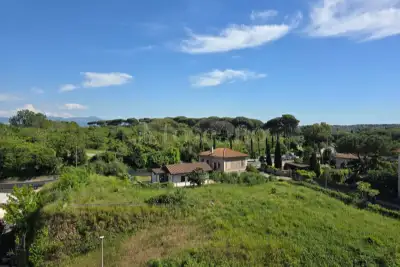 Casa in vendita, Via Allumiere, Roma