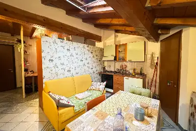 Casa in vendita, Via Sant'Isaia, Bologna