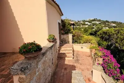 Villino a Schiera in vendita, Via della Goletta, Arzachena