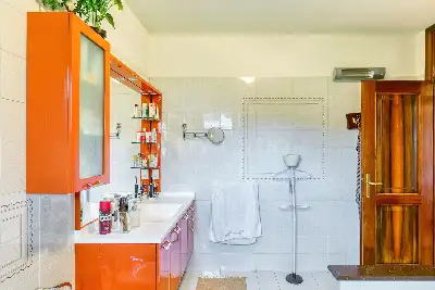 Villa in vendita, Via Luigi Pirandello, Besano