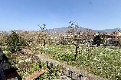 Villino a Schiera in vendita, Via Donatello, Brescia