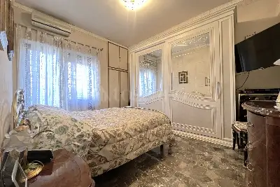 Casa in vendita, Via Ugo Falena, Roma