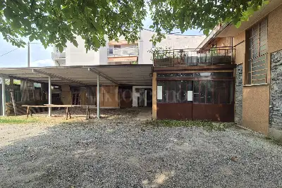 Laboratorio in vendita, Via Baracca, Cantù