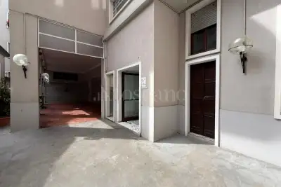 Laboratorio in vendita, Via Larga, Milano