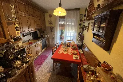 Casa in vendita, Via Fermi , Cesano Boscone