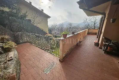 Villa in vendita, Via Cesare Battisti, Bovezzo