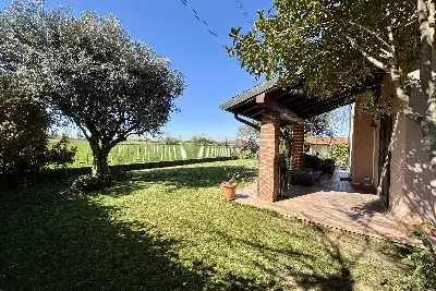 Villa Bifamiliare in vendita, Via Italo Calvino, San Zeno Naviglio