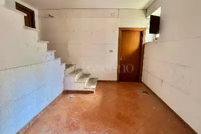 Casa Indipendente in vendita, Via Roma, Candida