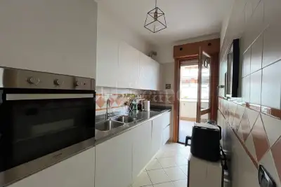 Casa in vendita, Via Amsterdam, Roma