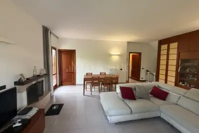Villa Bifamiliare in vendita, Via degli Accoramboni, Roma