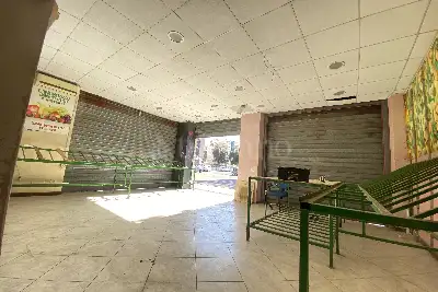 Negozio in vendita, Via Costanzo Casana, Roma