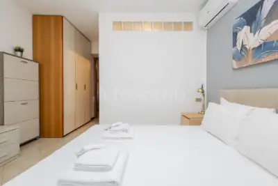 House for sale, Via Raffaello Sanzio 1, Milano