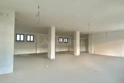 Negozio in vendita, Via Francesco Scandone, Atripalda, Atripalda