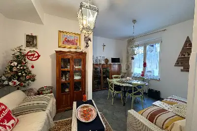 Casa in vendita, Via Fontana Vecchia, Catanzaro