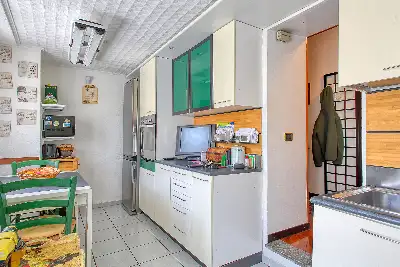 Casa Indipendente in vendita, Via Gaggio, Marchirolo