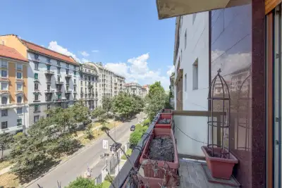Casa in vendita, Viale Luigi Majno, Milano