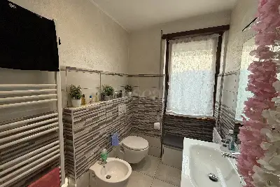 Casa in vendita, Via Salvatore Quasimodo, Como