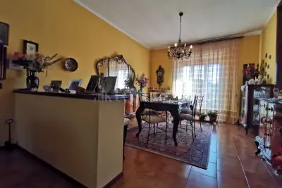 Casa in vendita, Via Roma, Castelletto di Branduzzo