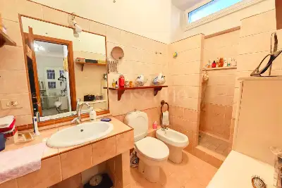 Casa in vendita, Via Teognide, Roma