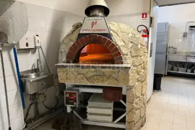 Attività Commerciale in vendita, Via del Ponte alle Mosse, Firenze