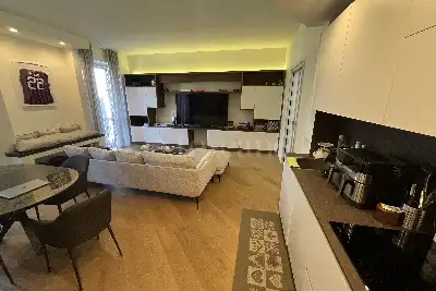 Casa in vendita, Via Giacomo Boni, Milano