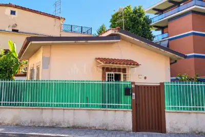 Casa Indipendente in vendita, Via dei Bruno, Roma