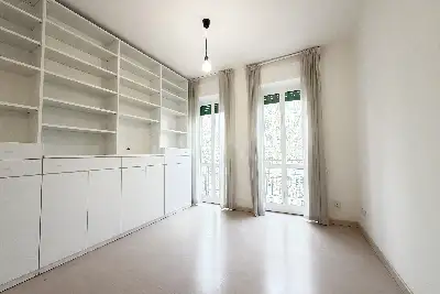 Casa in affitto, Via Valtellina, Milano