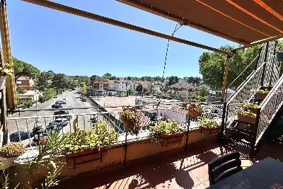 Casa in vendita, via Lagonegro, Roma