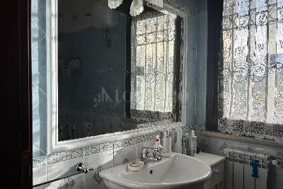 Villa in vendita, Viale dei Romagnoli, Roma