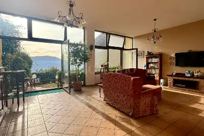 Villa in vendita, Via San Guglielmo Da Vercelli - Mercogliano, Mercogliano