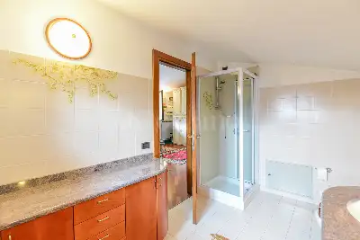 Villa in vendita, Via Edmondo De Amicis, Fino Mornasco