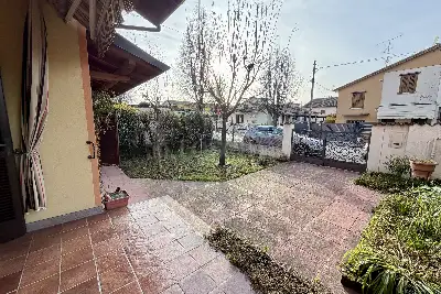 Villa Bifamiliare in vendita, Quartiere G. C. Abba Traversa Sesta, Brescia