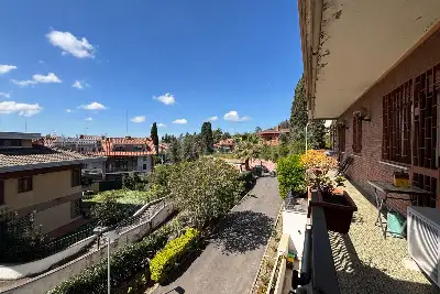 Casa in vendita, Via Edgardo Negri, Roma