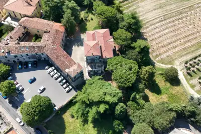 Rustico in vendita, Piazza Savoldi, Lonato del Garda