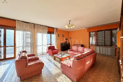 Casa in vendita, Viale della Repubblica, Peschiera del Garda