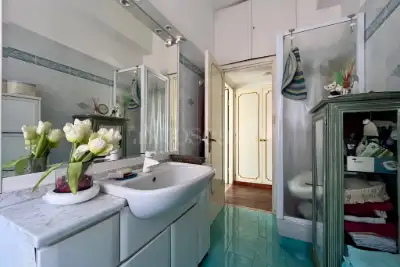 Casa in vendita, Via Emilio Praga, Roma