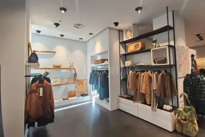 Negozio in vendita, Via Edmondo Buccarelli, Catanzaro