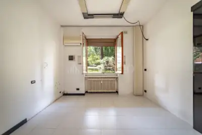 Casa in vendita, Via Leon Battista Alberti, Milano