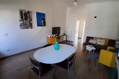 Casa in affitto, Alzaia Naviglio Grande, Milano