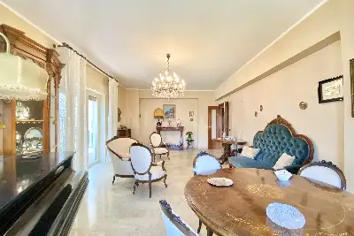 Casa in vendita, Viale Principe Umberto, Messina