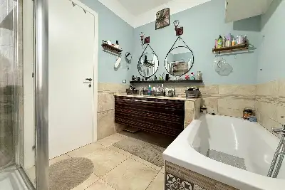 Casa in vendita, Via San Bernardo 22/8, Milano