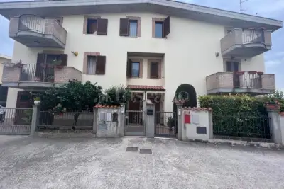 Villa Bifamiliare in vendita, via baiocchi città sant'angelo, Citta' Sant'Angelo