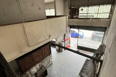 Negozio in vendita, Via Pallanza, Milano