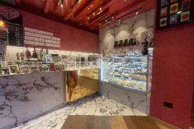 Negozio in vendita, Via San Marco, 14, Milano