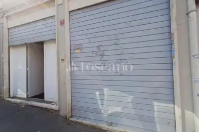 Negozio in vendita, Via degli Artificieri, Roma