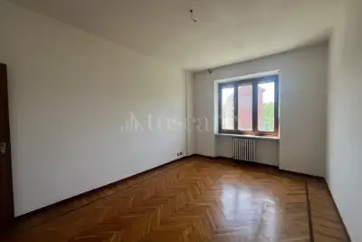 Casa in vendita, Via Barletta, Torino