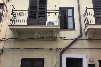 Palazzo in vendita, Via Giano Vitale, Palermo