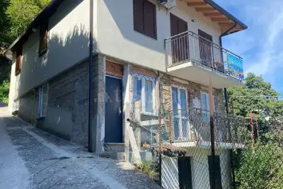 Casa in vendita, Via delle Coste, Cadegliano-Viconago